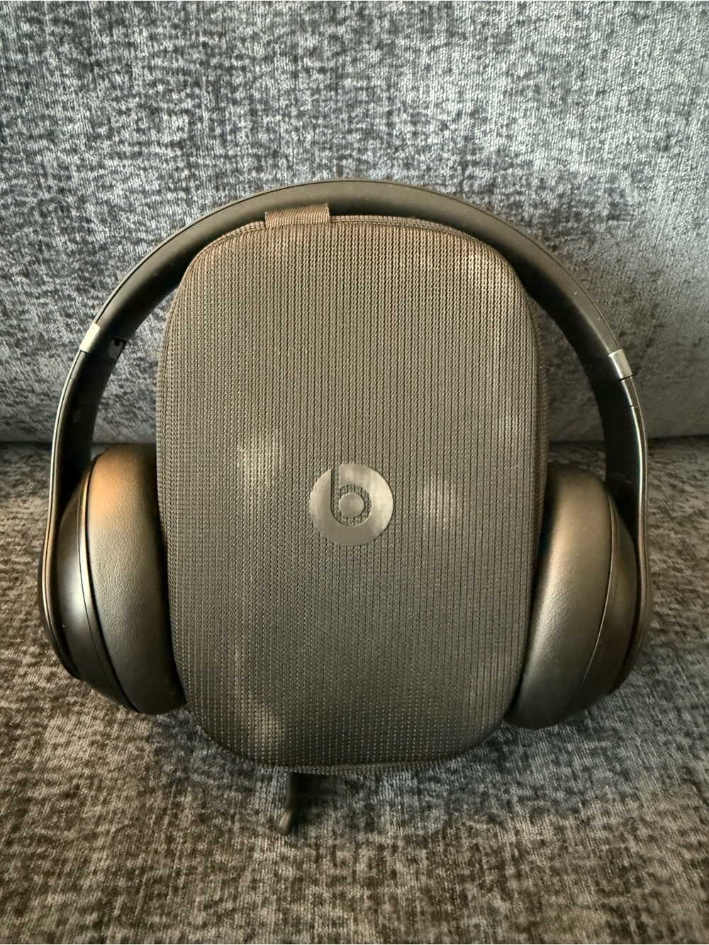 Beats Studio Pros Wireless or Wired Headphones with Carrying Case - Black